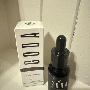GODA Pheromone Perfume Oil - Black, smells amazing,I got 4 instead of 1 bottle